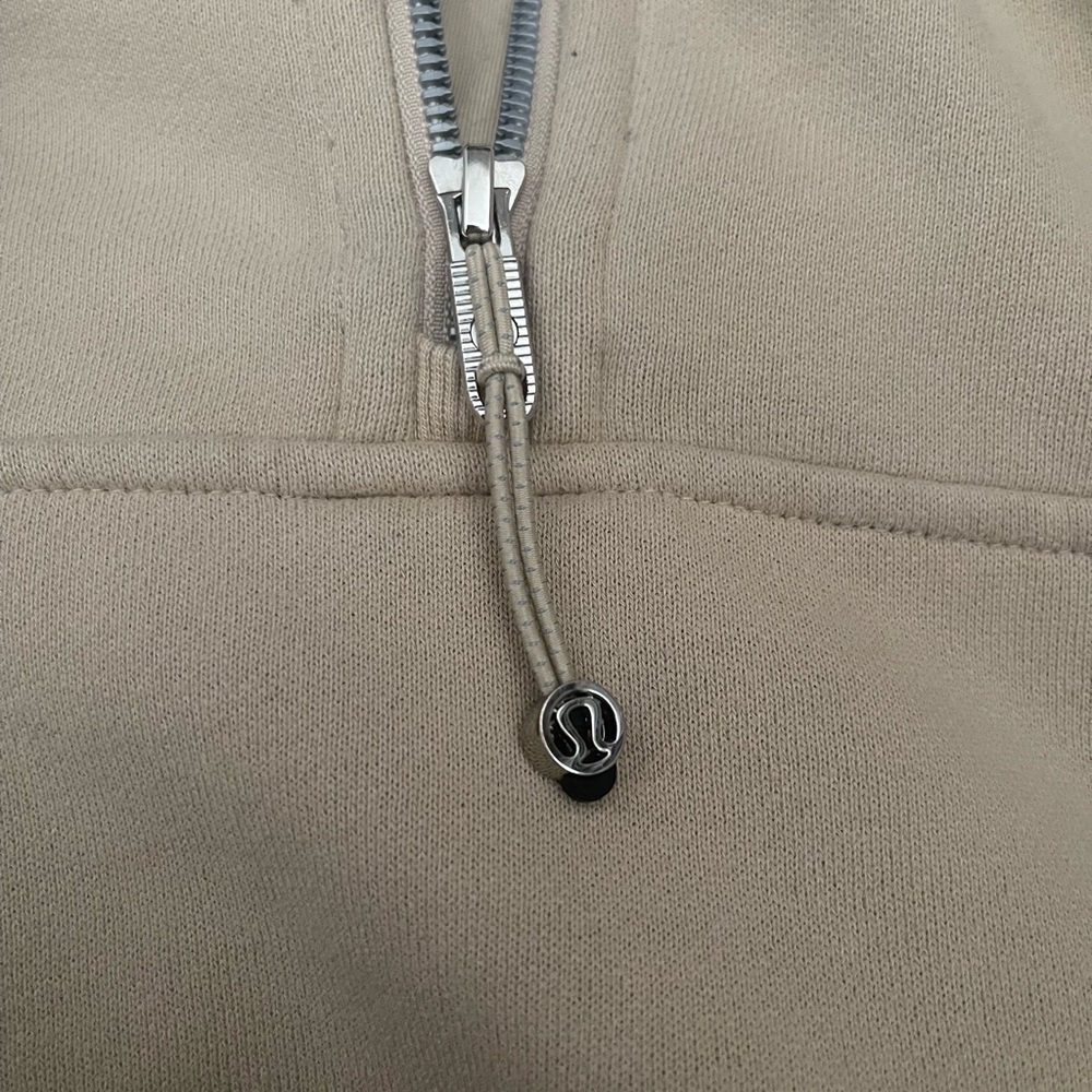 Lululemon Cropped Scuba Hoodie